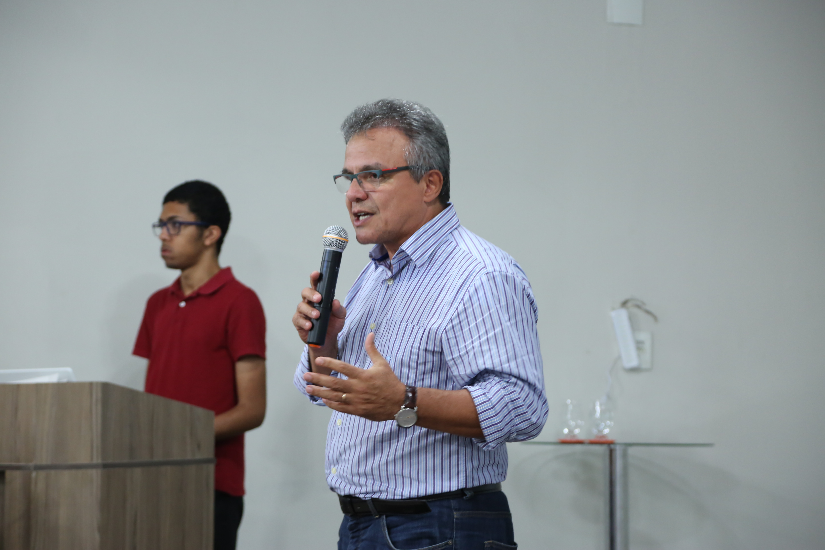 Prefeito Zenaldo Coutinho debate soluções para o Comércio de Belém