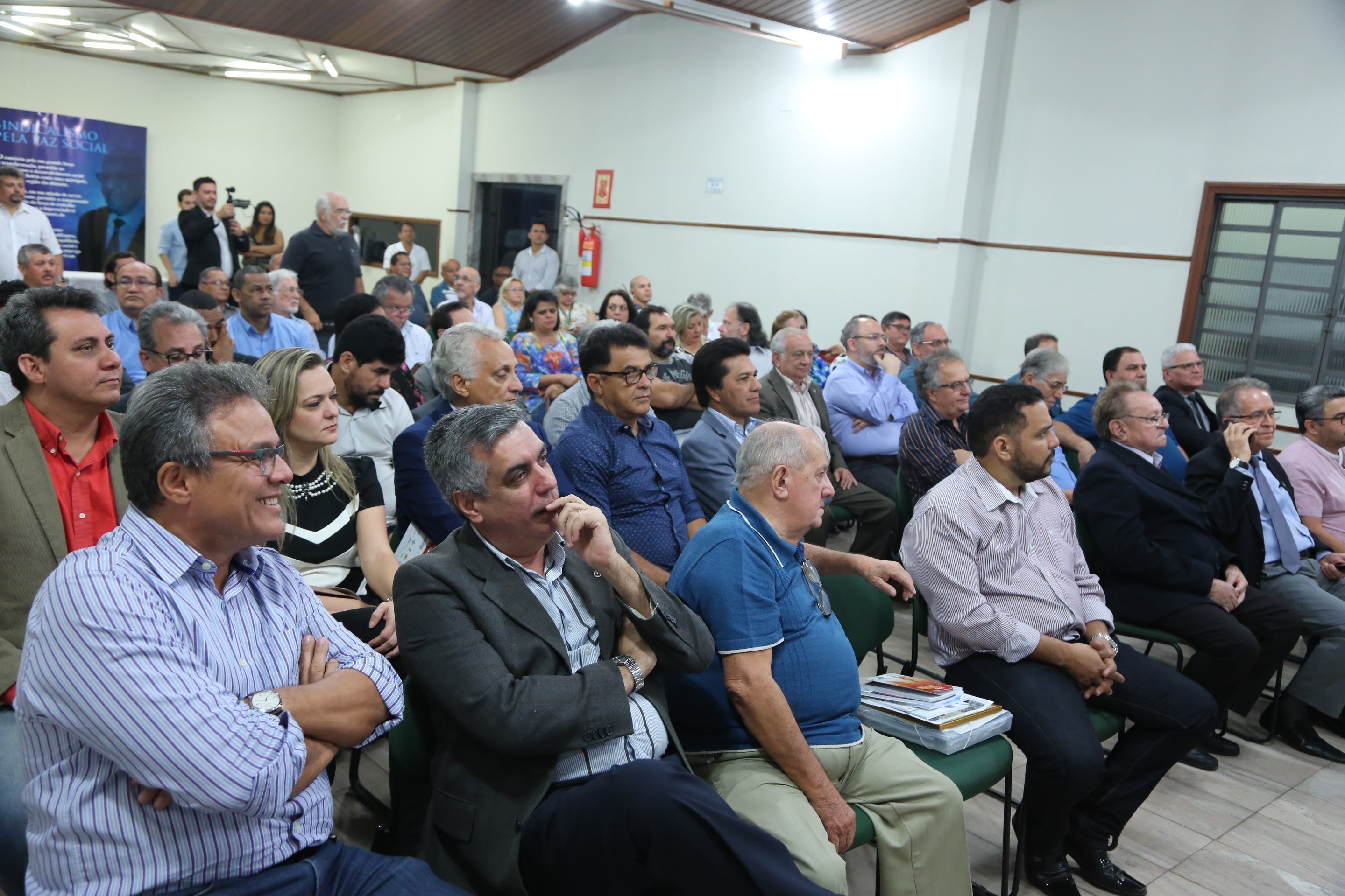 Prefeito Zenaldo Coutinho debate soluções para o Comércio de Belém